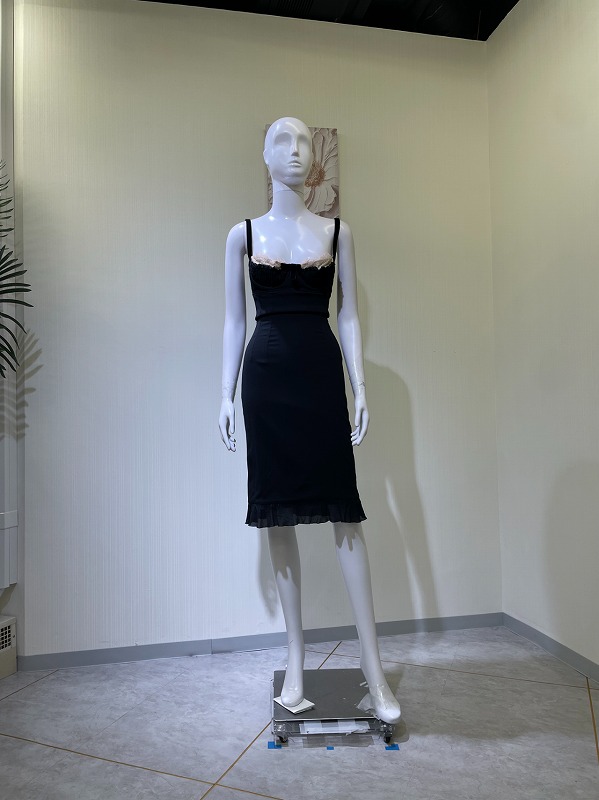 【レンタルドレス 4470】バイカラーバストレース切替ランジェリー風タイトミディアムドレス ブラック【DOLCE＆GABBANA】